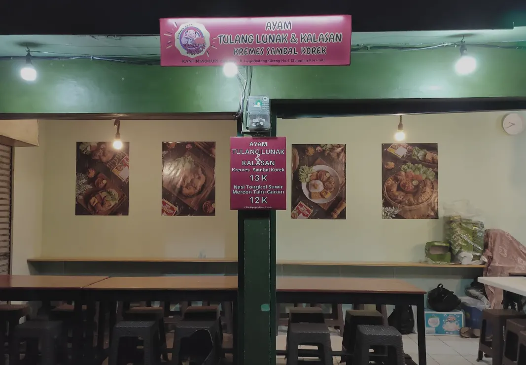 Foto Ayam Tulang Lunak Kremes Sambel Korek Pawon Sesambelan