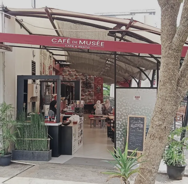 Foto Cafe de Musee