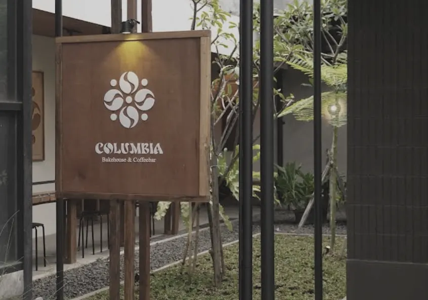 Foto Karya Columbia