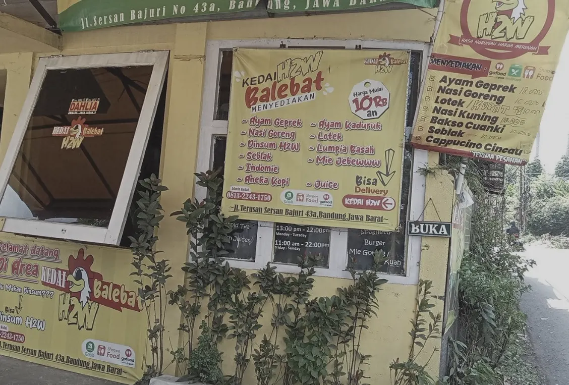 Foto Kedai H2W